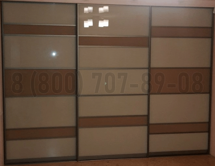 Шкаф со стеклом в Зарайске